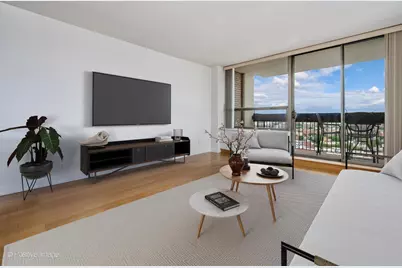 1455 N Sandburg Terrace #2009, Chicago, IL 60610 - Photo 3