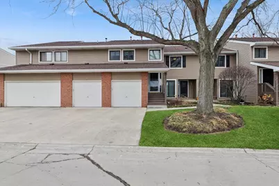 [Address not provided], Buffalo Grove, IL 60089 - Photo 1
