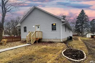 3108 Elizabeth Ave, Zion, IL 60099 - Photo 1