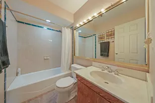 184 S Circle Ave, Bloomingdale, IL 60108 - Photo 15