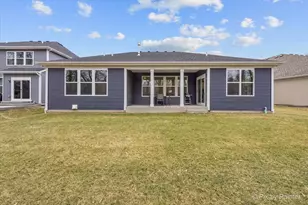 [Address not provided], South Elgin, IL 60177 - Photo 25