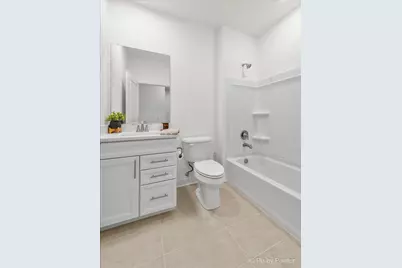 [Address not provided], South Elgin, IL 60177 - Photo 19