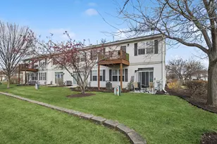 3099 Falling Waters Ln, Lindenhurst, IL 60046 - Photo 17