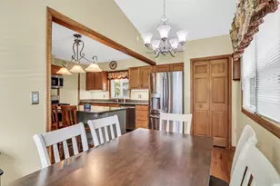 2207 Eshcol Ave, Zion, IL 60099 - Photo 11