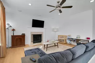 44 Westover Rd, Highwood, IL 60040 - Photo 11