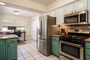 651 Genoa St, Cherry Valley, IL 61016 - Photo 41