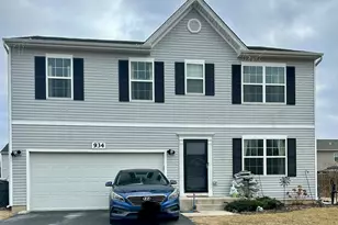 934 Derby Dr, Plano, IL 60545 - Photo 1