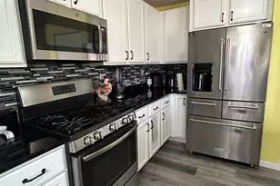 934 Derby Dr, Plano, IL 60545 - Photo 5