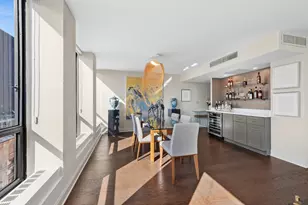 260 E Chestnut St, Chicago, IL 60611 - Photo 7