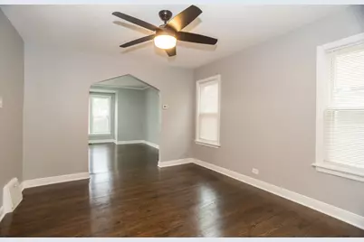 8500 S Prairie Avenue, Chicago, IL 60619 - Photo 7
