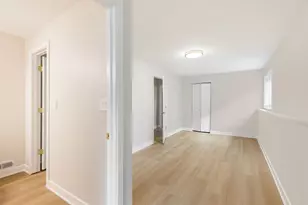 350 N Central Ave, Wood Dale, IL 60191 - Photo 11