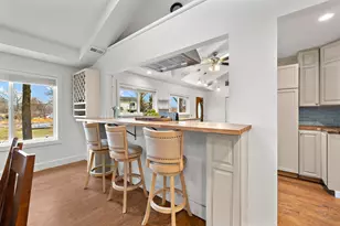 4433 Wildwood Dr, Crystal Lake, IL 60014 - Photo 9