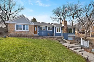 4433 Wildwood Dr, Crystal Lake, IL 60014 - Photo 1