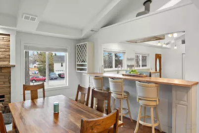 4433 Wildwood Drive, Crystal Lake, IL 60014 - Photo 11