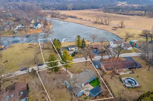 4433 Wildwood Dr, Crystal Lake, IL 60014 - Photo 37