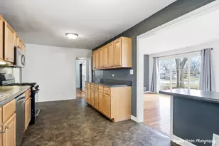 2936 Witchwood Ln, Waukegan, IL 60087 - Photo 9