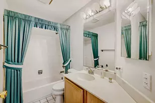 1619 Camberley Ct, Bartlett, IL 60103 - Photo 11