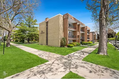 6758 W 64th Place #23, Chicago, IL 60638 - Photo 1