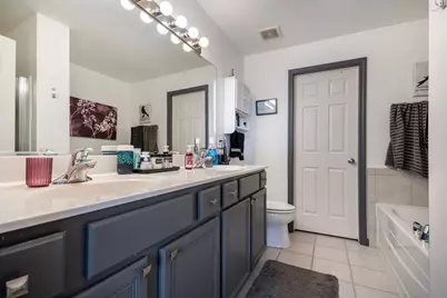 2413 Sunrise Circle #2413, Aurora, IL 60503 - Photo 9