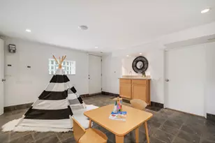 2801 W Eastwood Ave, Chicago, IL 60625 - Photo 23