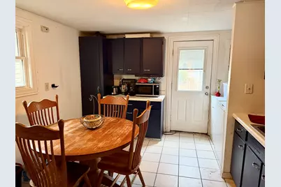 827 Monroe Avenue, Carpentersville, IL 60110 - Photo 5