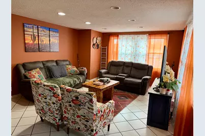 827 Monroe Avenue, Carpentersville, IL 60110 - Photo 7