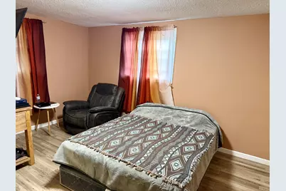 827 Monroe Avenue, Carpentersville, IL 60110 - Photo 9