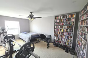 960 Bluebell Cir, Joliet, IL 60431 - Photo 17