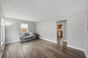 838 N Dement Ave, Dixon, IL 61021 - Photo 5