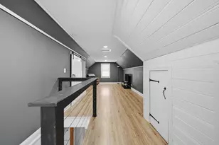 838 N Dement Ave, Dixon, IL 61021 - Photo 11