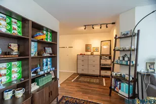 4250 N Marine Dr, Chicago, IL 60613 - Photo 11