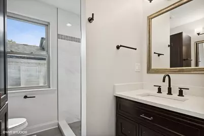 2233 N 77th Court, Elmwood Park, IL 60707 - Photo 13