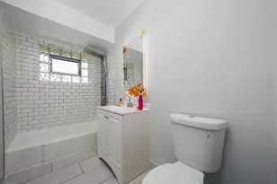 615 E 156th Pl, South Holland, IL 60473 - Photo 11