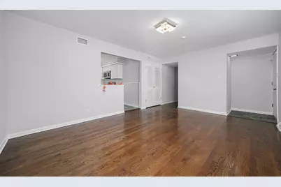 615 E 156th Place, South Holland, IL 60473 - Photo 3