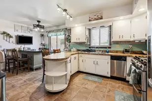 1934 Philip Dr, Dixon, IL 61021 - Photo 15