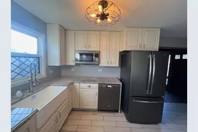 5009 W 101st Street, Oak Lawn, IL 60453 - Photo 11