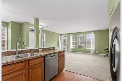 1607 Millbrook Drive #1607, Algonquin, IL 60102 - Photo 9