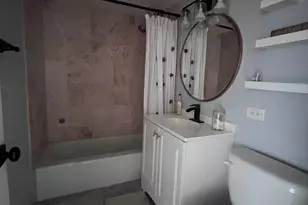 1019 N Boxwood Dr, Mount Prospect, IL 60056 - Photo 13