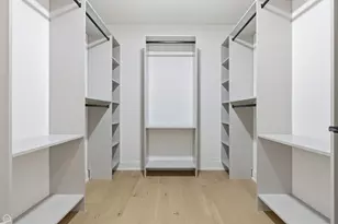 754 N Bishop St, Chicago, IL 60642 - Photo 17