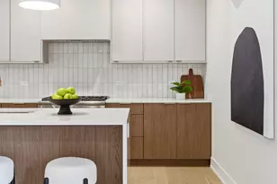 754 N Bishop St, Chicago, IL 60642 - Photo 11