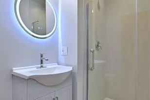 714 N Lakeside Dr, Vernon Hills, IL 60061 - Photo 21