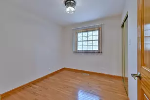 714 N Lakeside Dr, Vernon Hills, IL 60061 - Photo 19