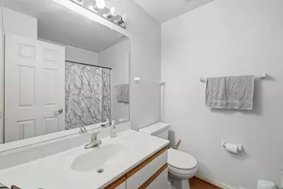 8 Saint Regis Court, Elmhurst, IL 60126 - Photo 17