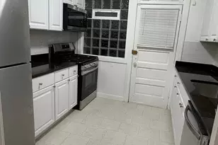 2817 W Waveland Ave, Chicago, IL 60618 - Photo 7