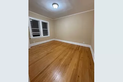 2817 W Waveland Avenue #2, Chicago, IL 60618 - Photo 5