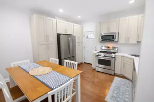 2467 N Clark St, Chicago, IL 60614 - Photo 3