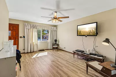 1504 Elm Avenue, Round Lake Beach, IL 60073 - Photo 3