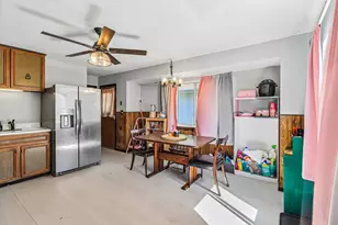 1504 Elm Ave, Round Lake Beach, IL 60073 - Photo 7