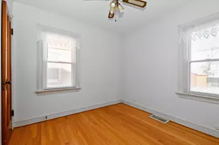 10455 S Spaulding Ave, Chicago, IL 60655 - Photo 7