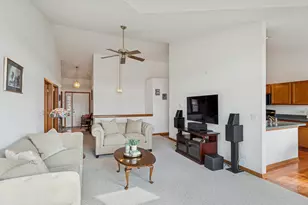 2778 N Augusta Dr, Wadsworth, IL 60083 - Photo 5